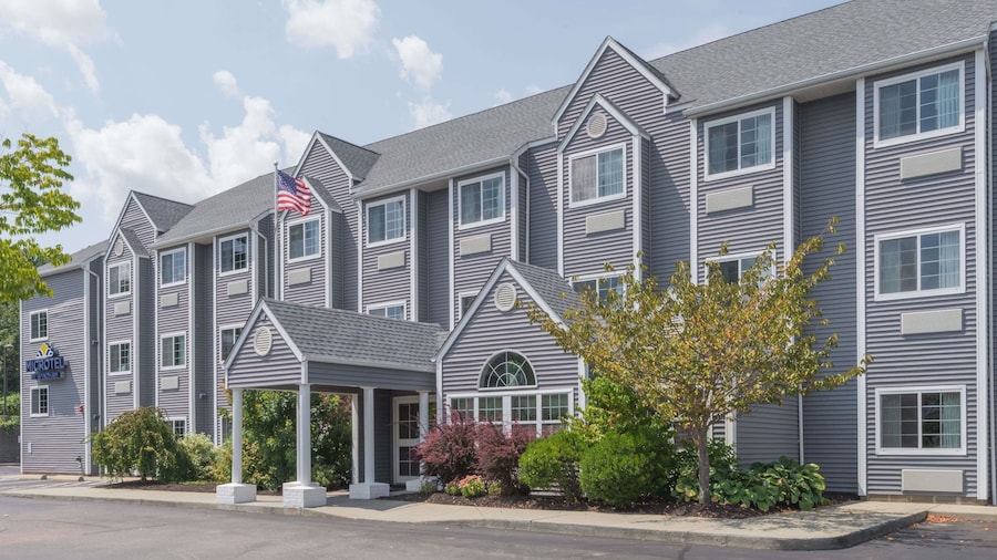 Microtel Inn & Suites by Wyndham Uncasville Casino Area