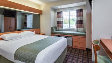 In-room safe, desk, laptop workspace, blackout drapes