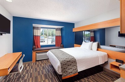 Microtel Inn & Suites by Wyndham Cordova Memphis I-40 East