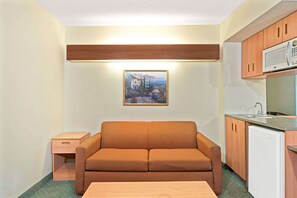 Standard Room, 1 Queen Bed, Accessible, Non Smoking | Desk, blackout curtains, iron/ironing board, free WiFi