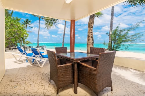2-Bedroom Grand Beachfront Suite | Terrace/patio