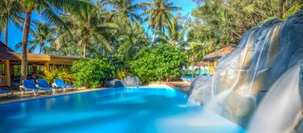 The Rarotongan Beach Resort & Lagoonarium