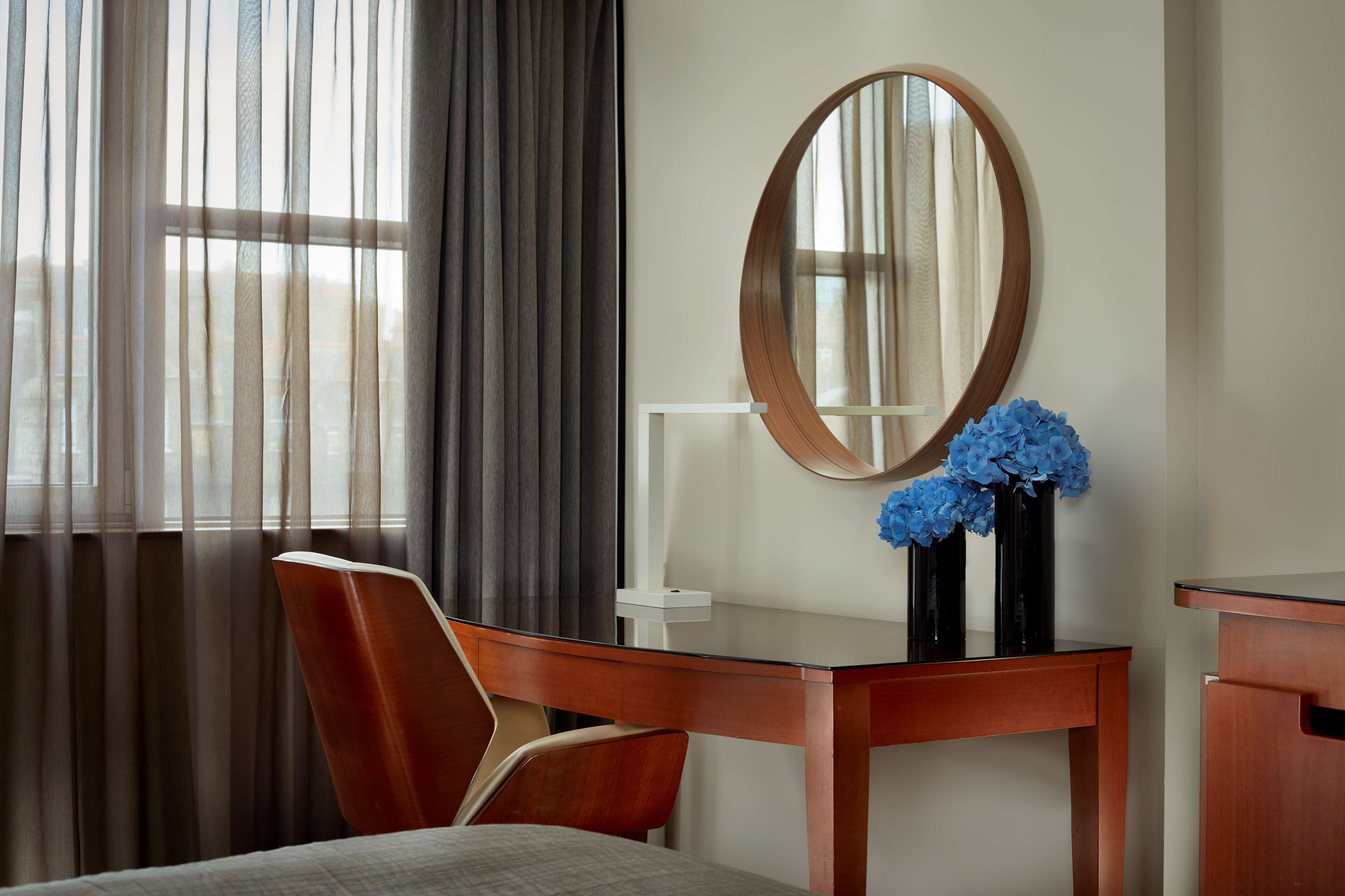 minibar, in-room safe, desk, soundproofing