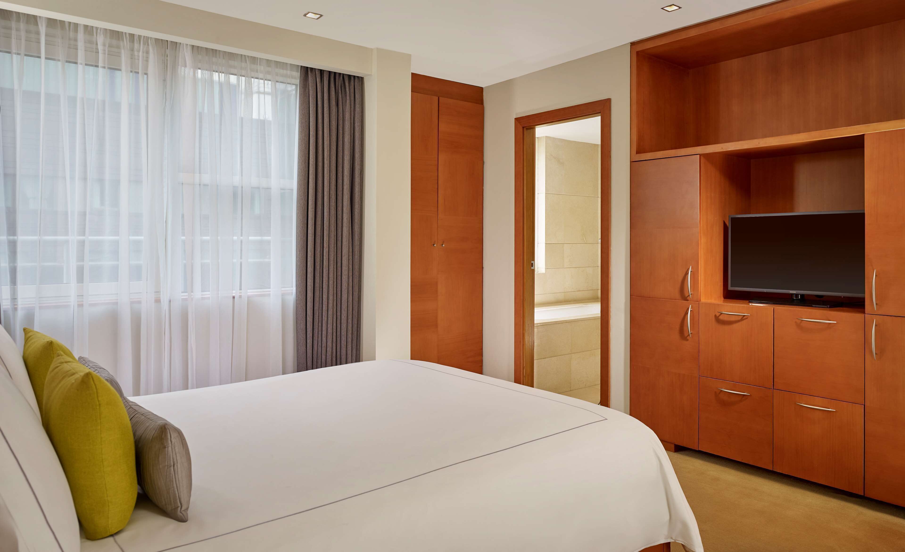Minibar, in-room safe, desk, soundproofing