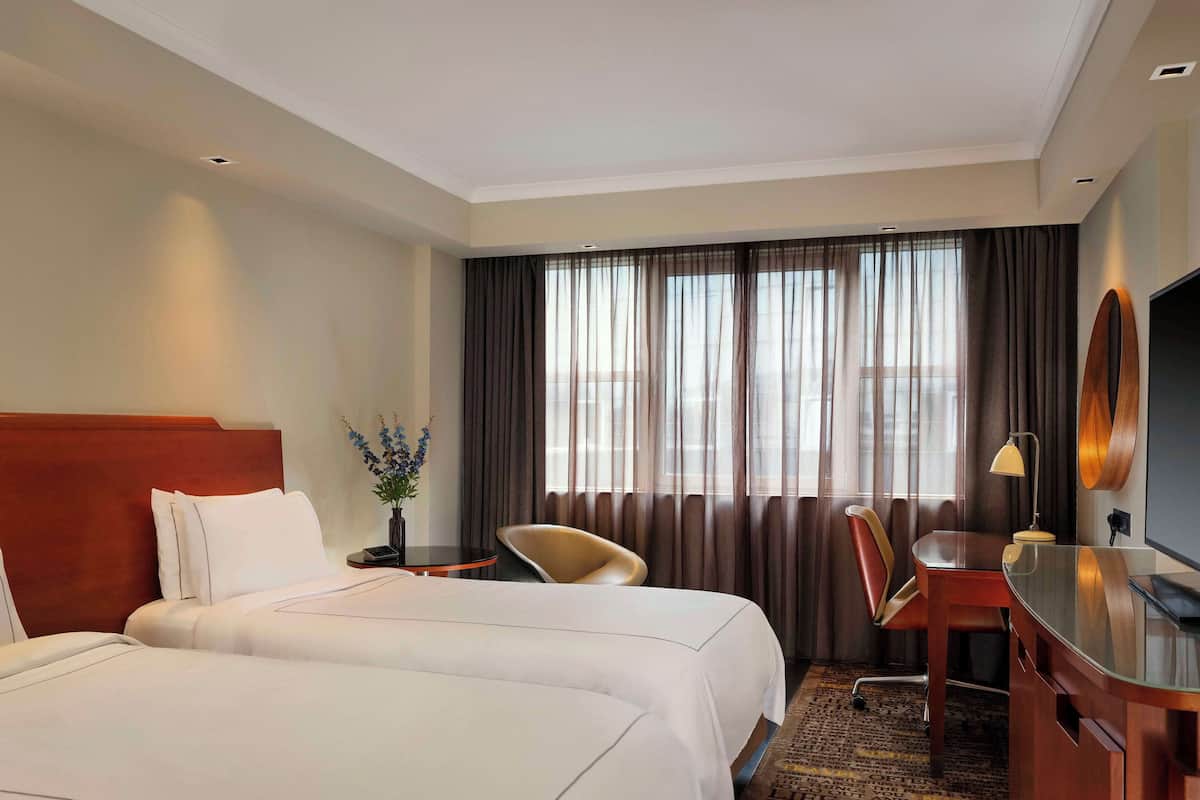 Superior Room, 2 Twin Beds | Minibar, in-room safe, desk, soundproofing