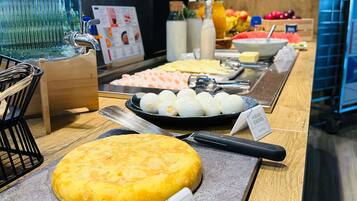 Daily buffet breakfast for a fee