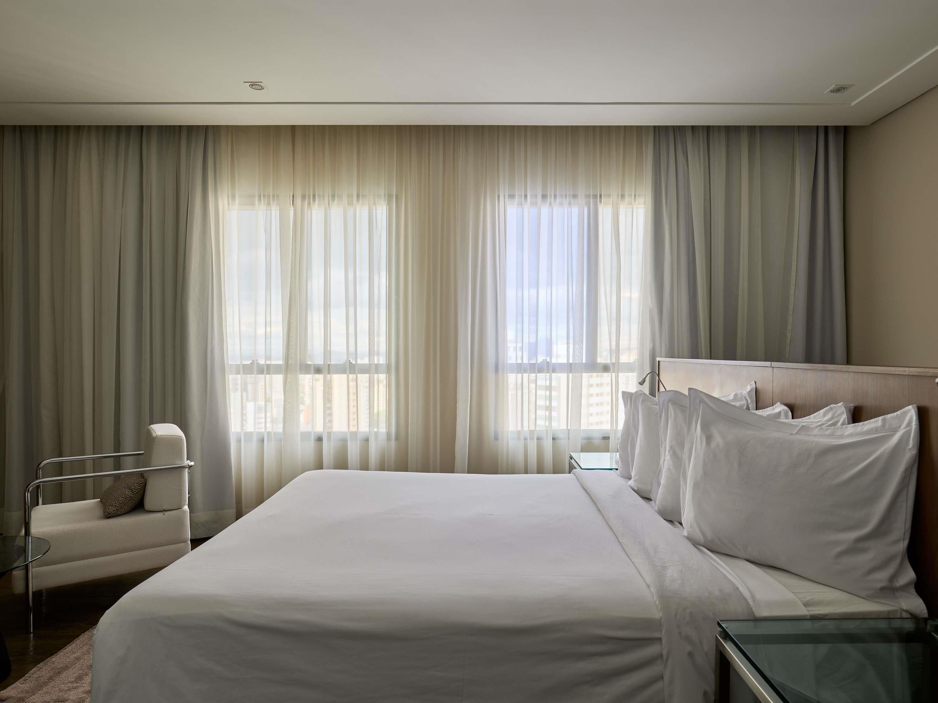 Deluxe-Suite, 1 Doppelbett und Schlafsofa | Minibar, Zimmersafe, laptopgeeigneter Arbeitsplatz