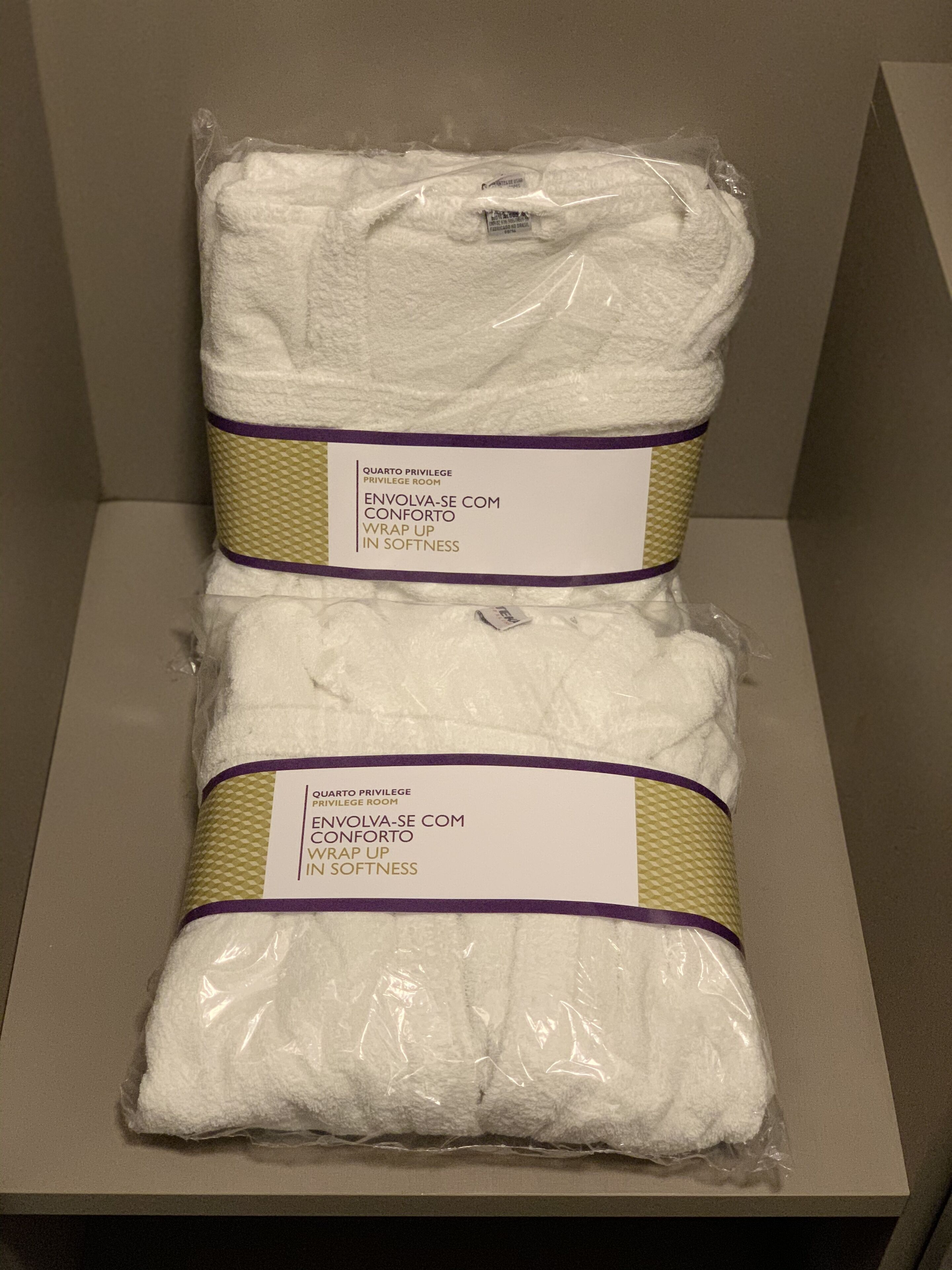 privilege, executive room, 1 double bed | bathroom amenities | shower, eco-friendly toiletries, hair dryer, towels