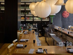 Breakfast, lunch, dinner served; international cuisine 