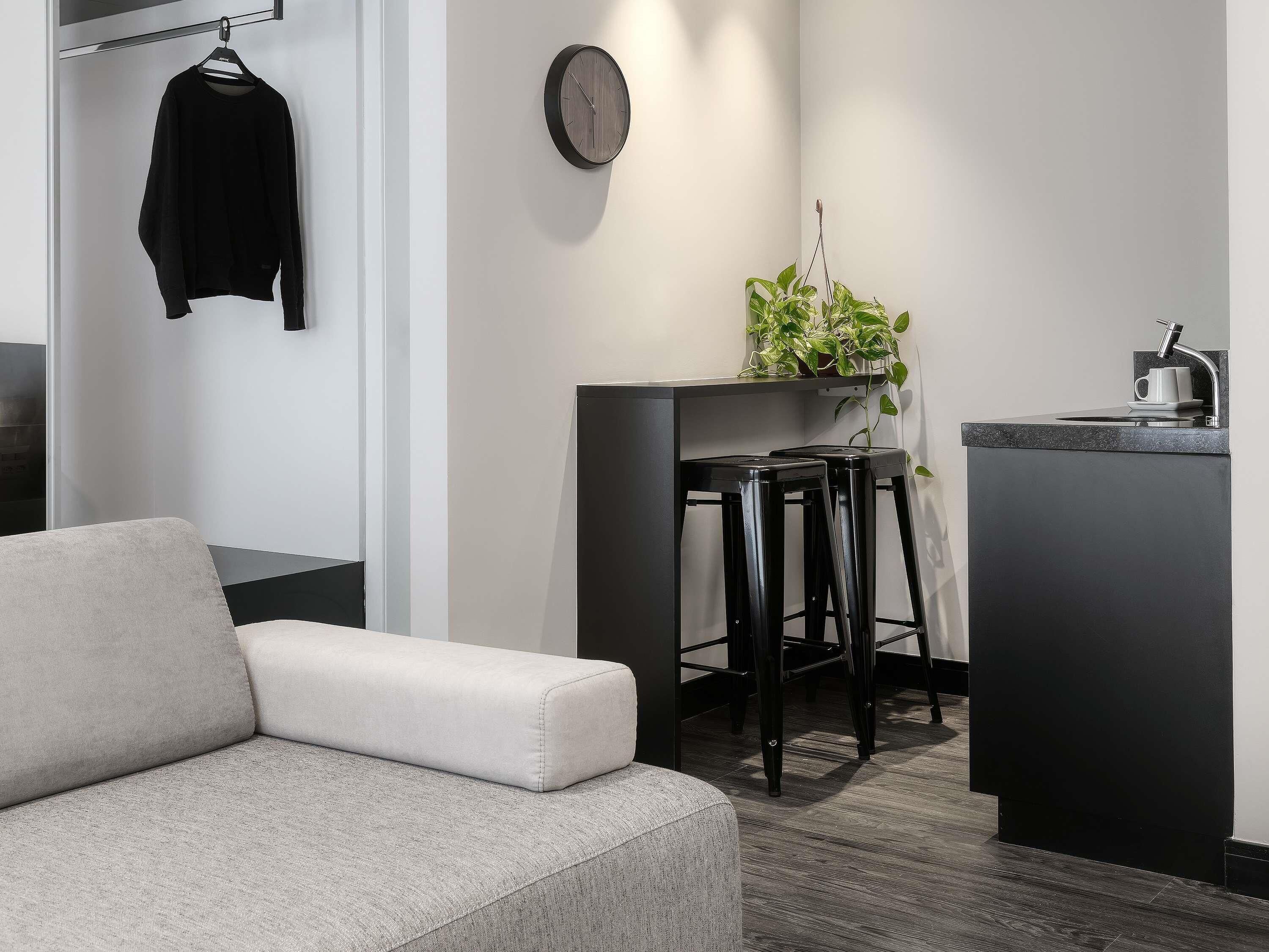 Superior Suite, 1 Double Bed with Sofa bed | Minibar, in-room safe, desk, blackout drapes