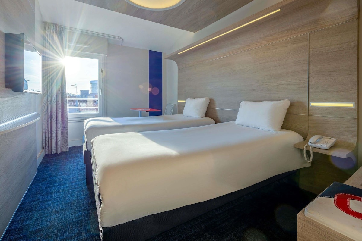 Standard Room, 2 Single Beds