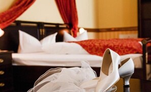 Ropa de cama hipoalergénica y minibar 