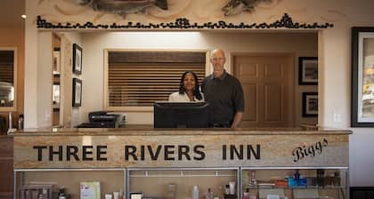 Three Rivers Inn