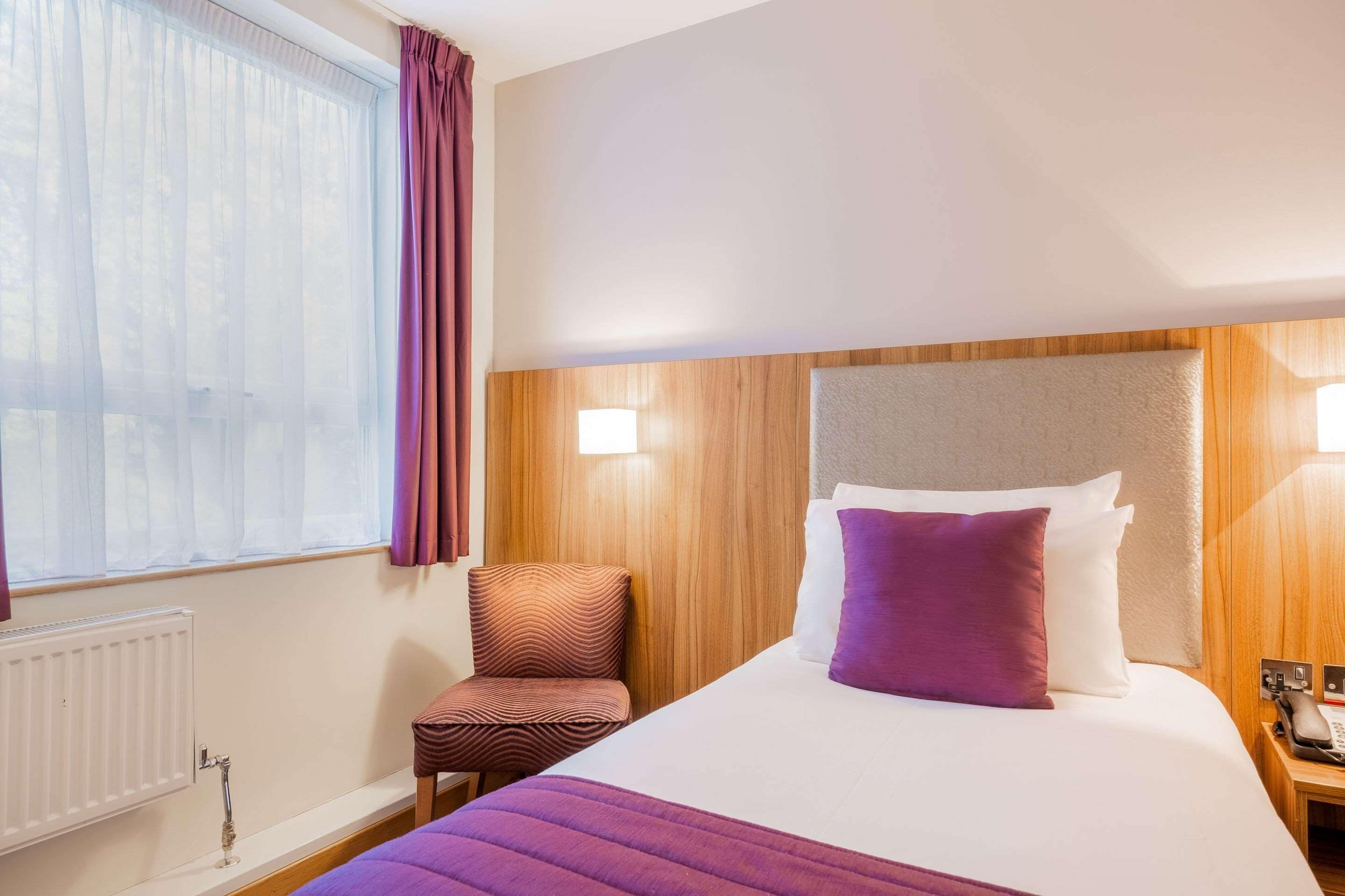 standard twin room | in-room safe, desk, blackout curtains, iron/ironing board