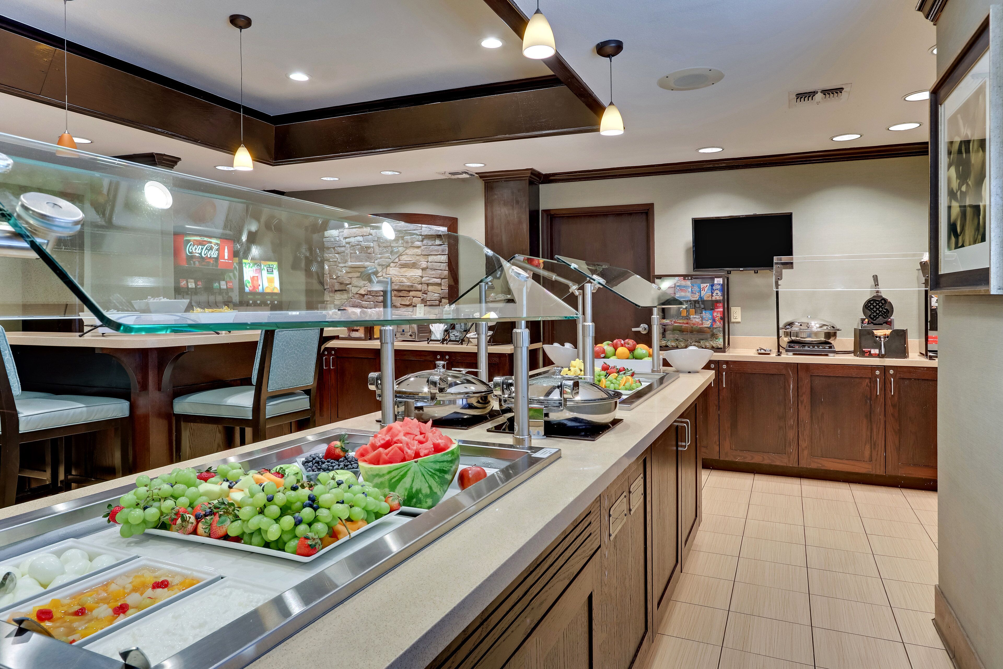 Petit déjeuner buffet compris