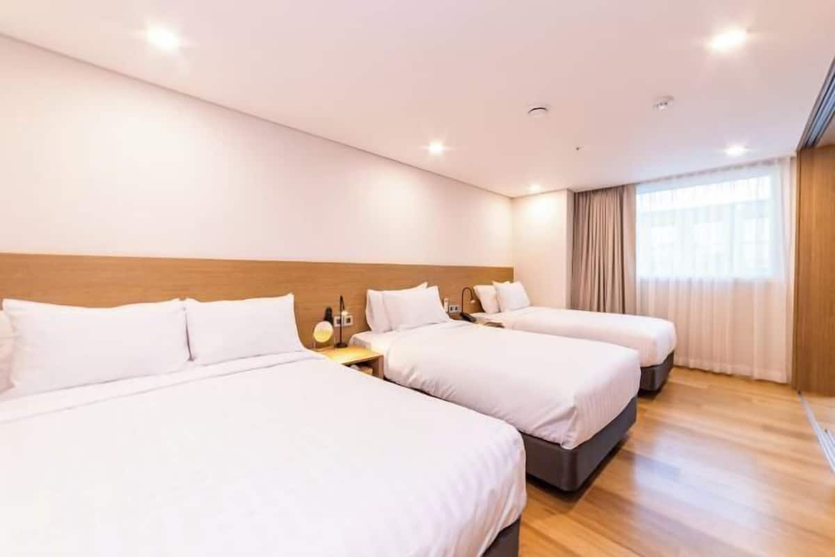 In-room safe, individually furnished, desk, blackout curtains