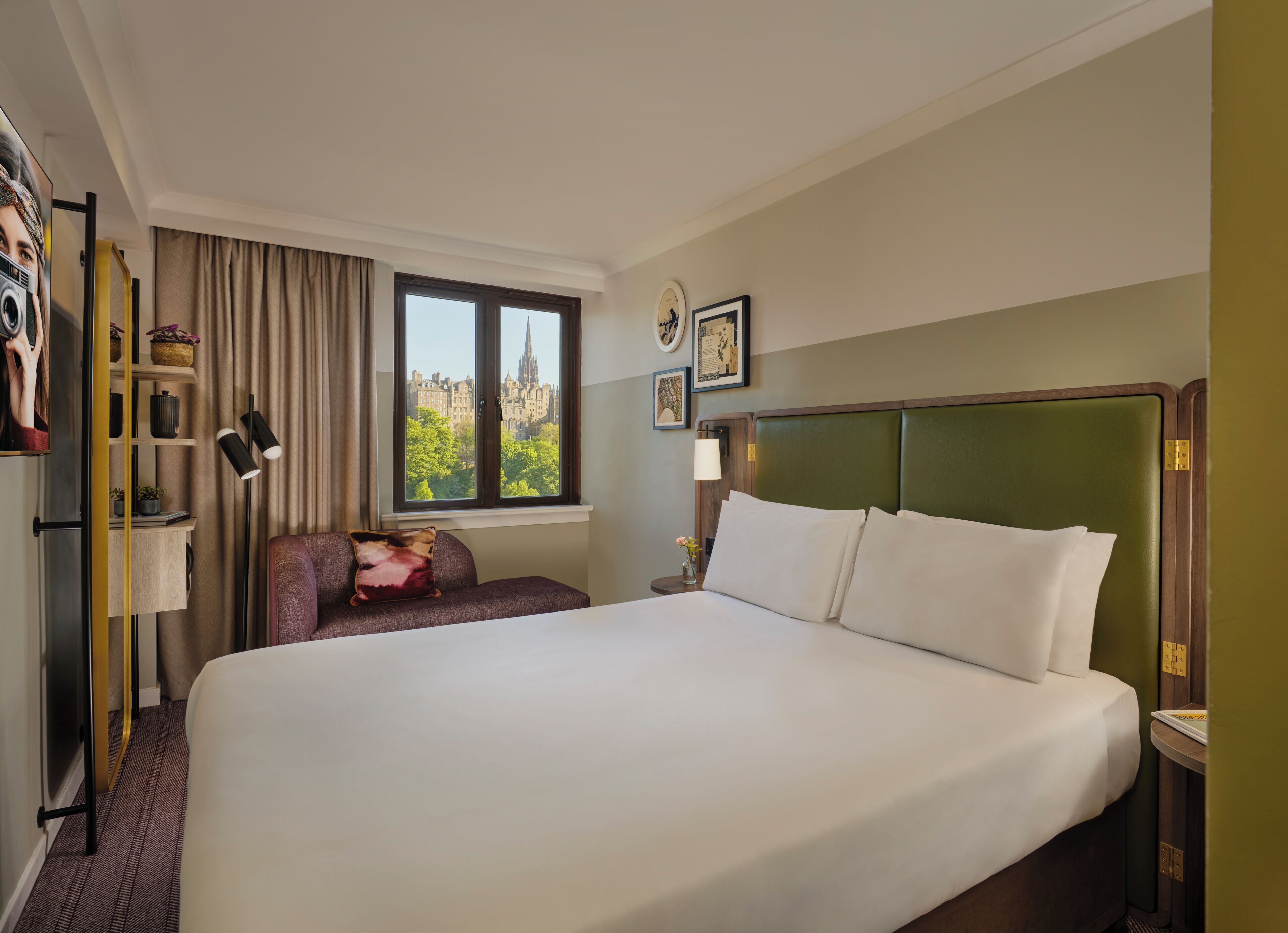 Standard Oda, 1 Çift Kişilik Yatak (Classic Room, Castle View, 1 Queen) | Anti alerjik yatak takımı, odada kasa, masa, güneşlik/perde 