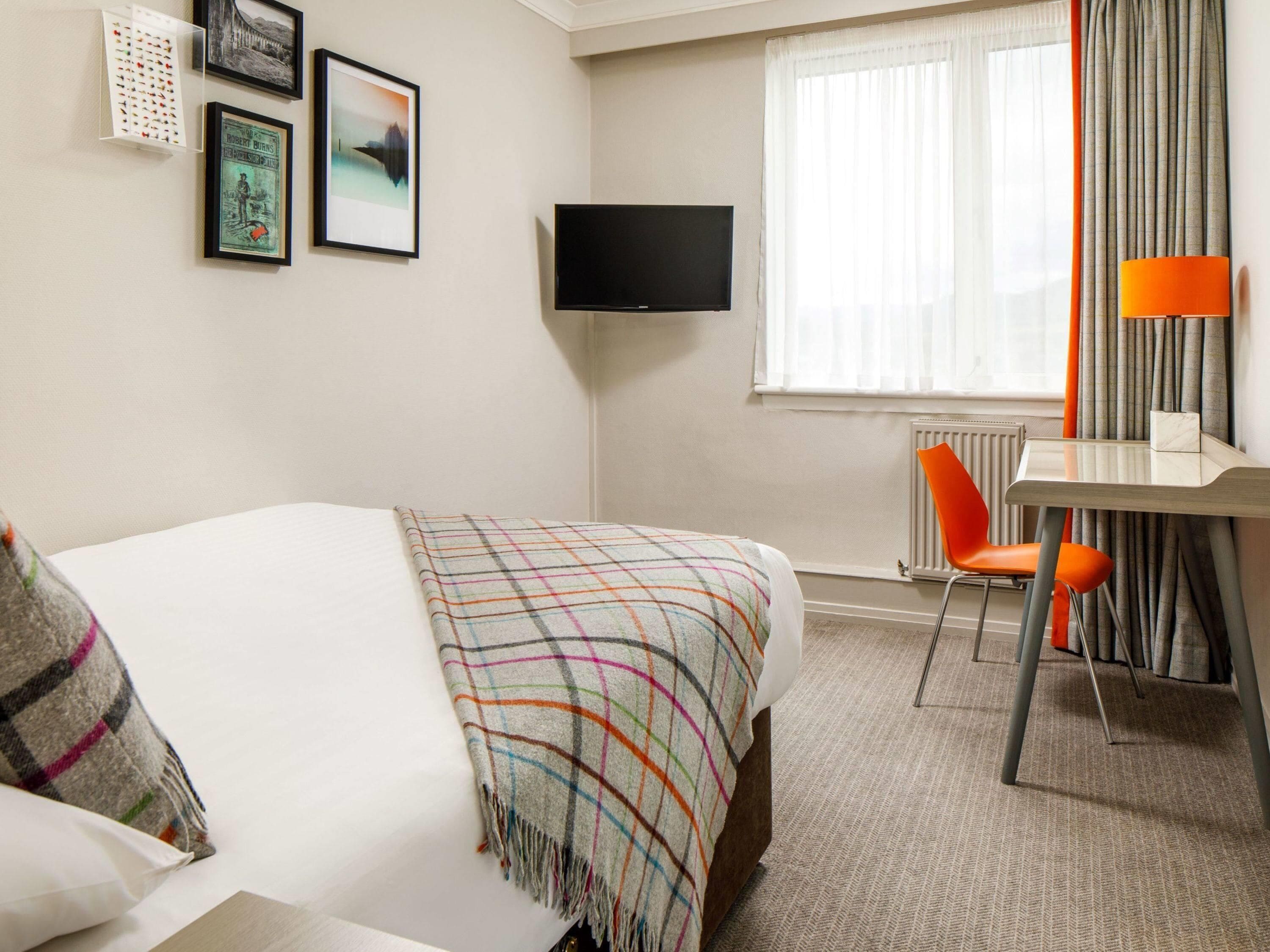 Double Room, 1 Double Bed (Compact) | In-room safe, desk, iron/ironing board, free WiFi