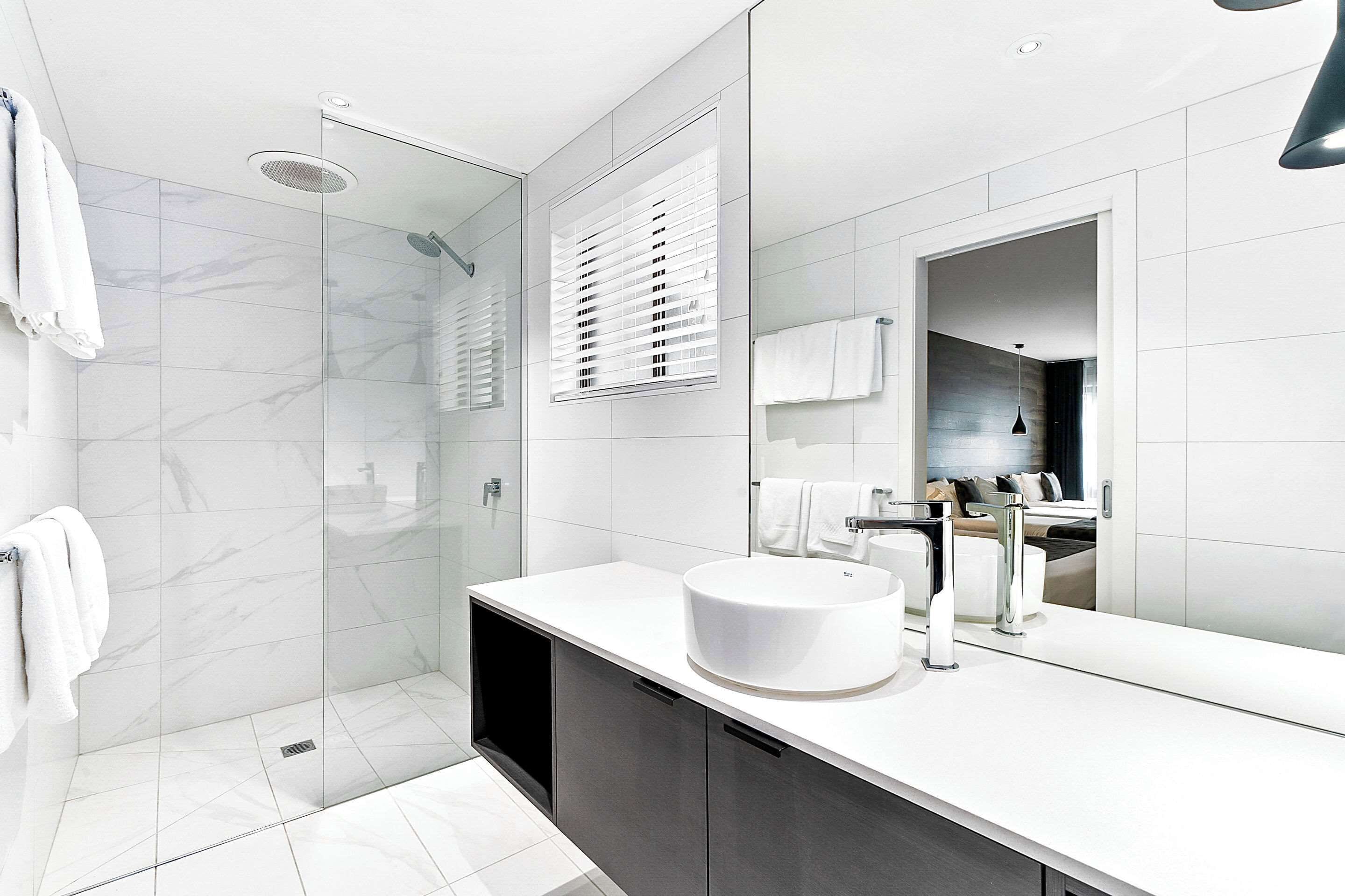 family suite | premium bedding, minibar, in-room safe, desk