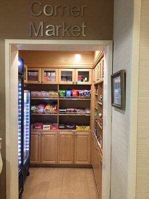 Snack bar