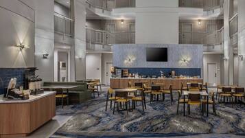 Desayuno continental incluido todos los días