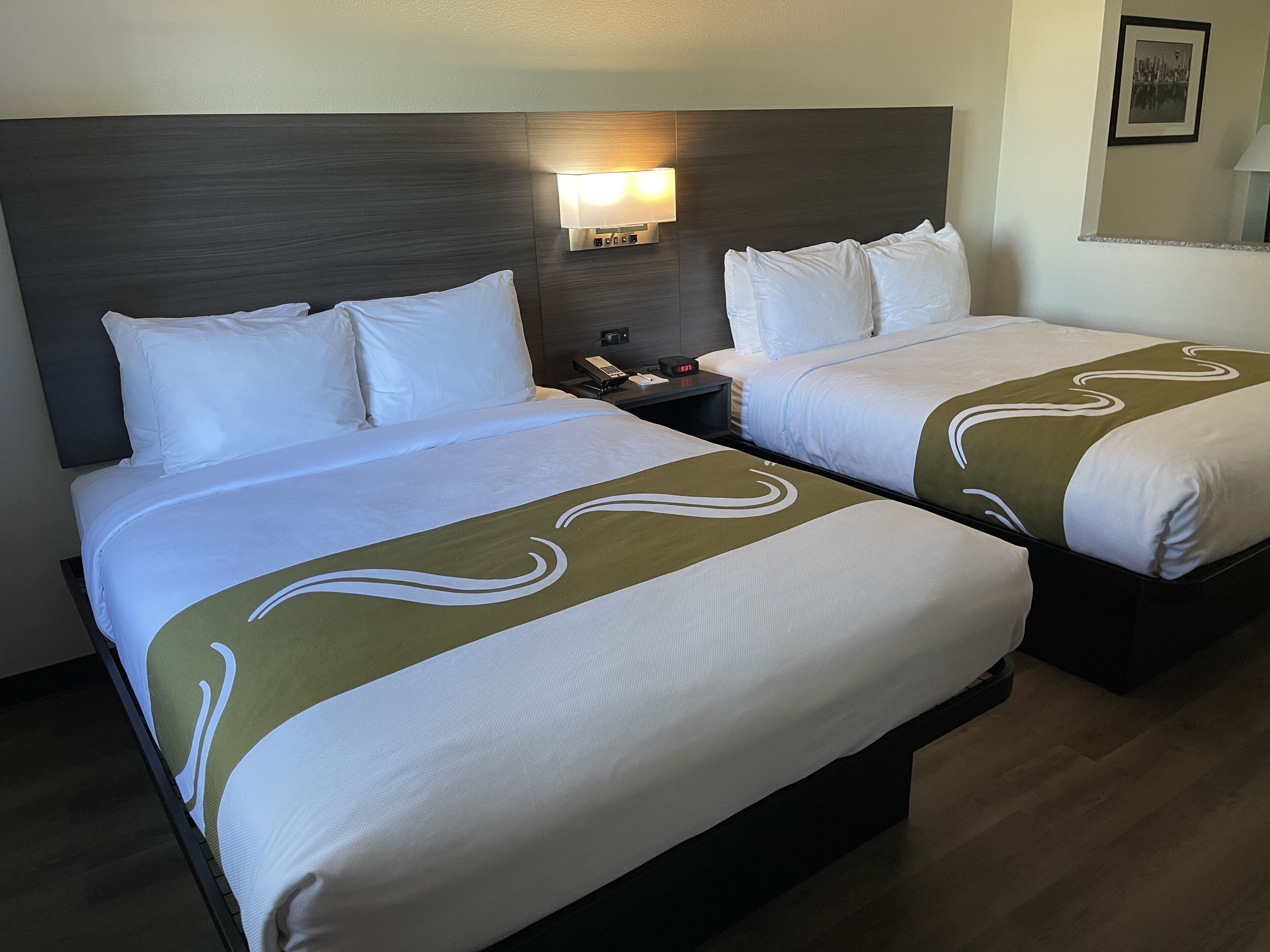 Foto - Quality Suites Tulsa I-44
