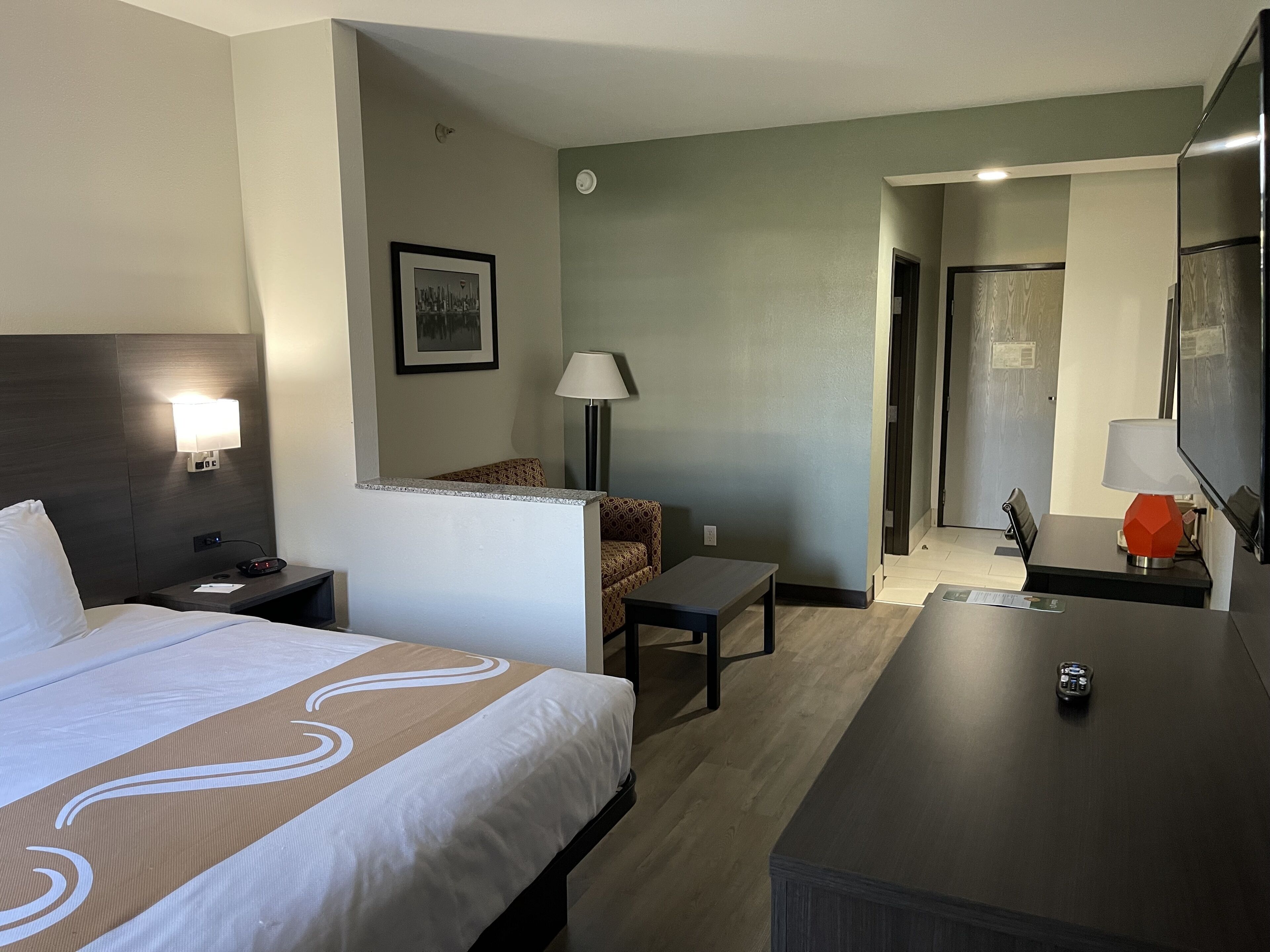 Foto - Quality Suites Tulsa I-44