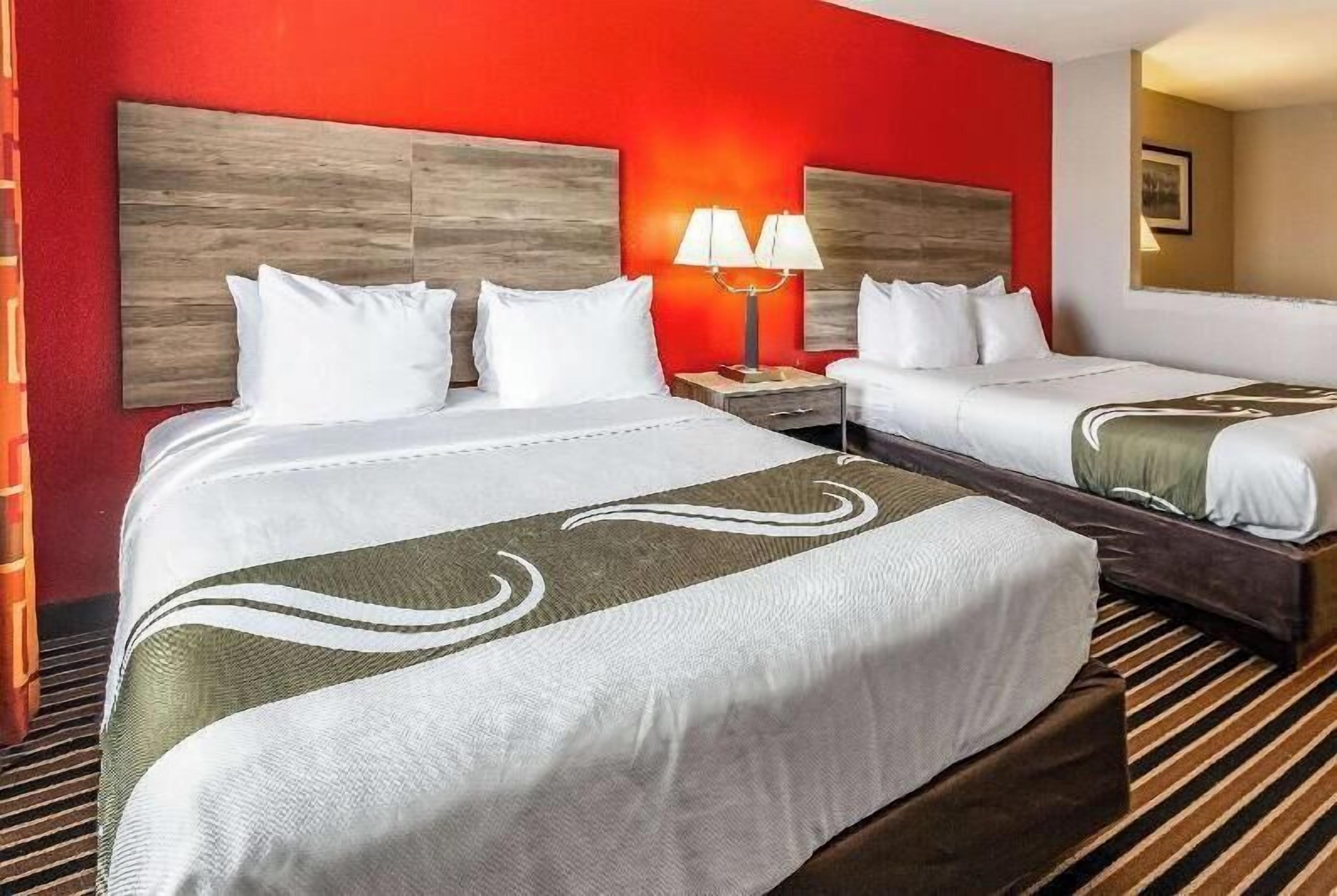 In-room safe, desk, iron/ironing board, free WiFi