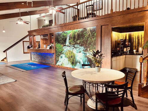 Travelodge by Wyndham Valleyfair Shakopee