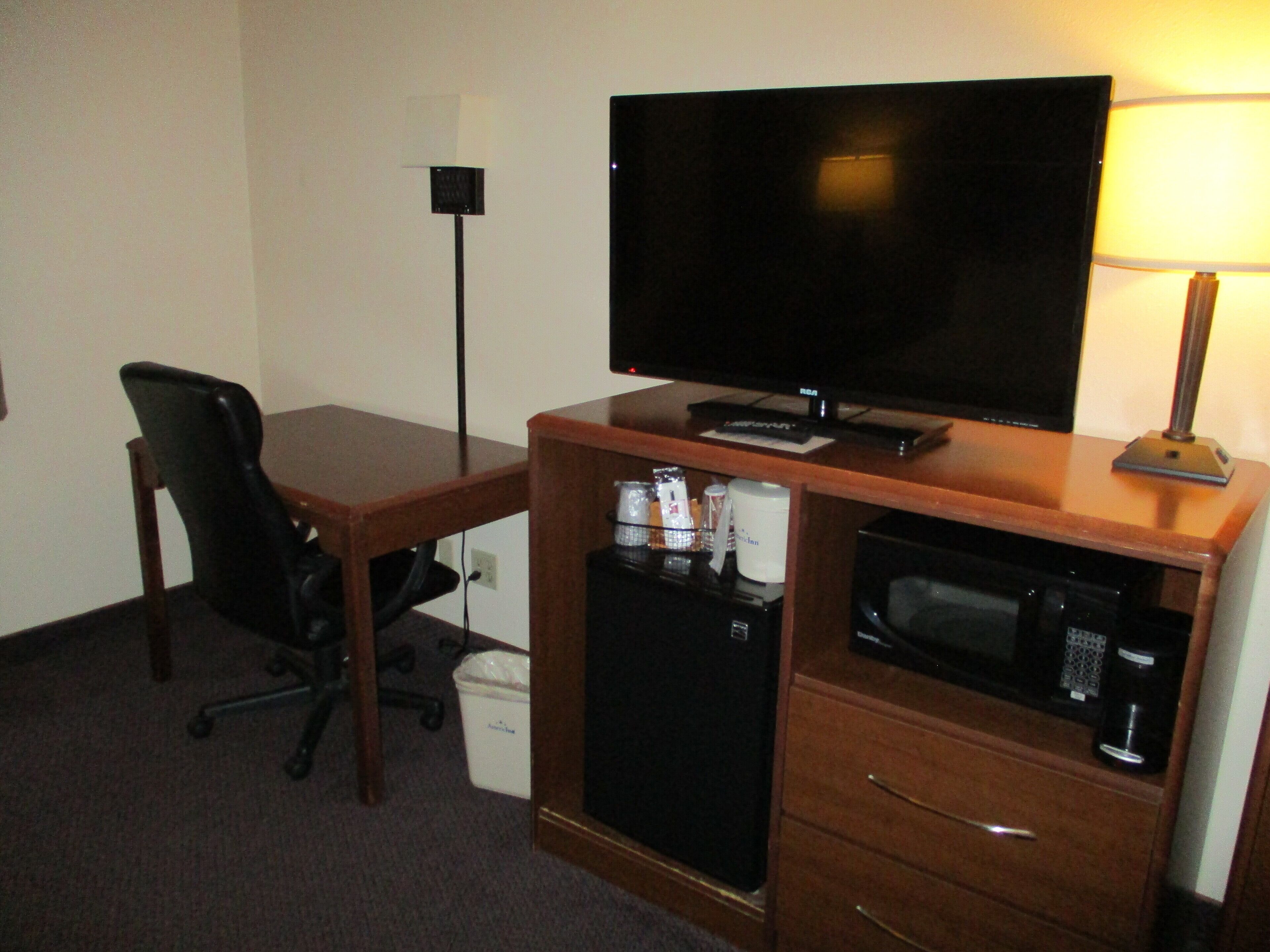 desk, laptop workspace, iron/ironing board, free wifi