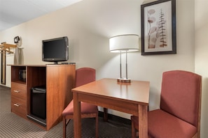 Standard Room, 1 Queen Bed, Accessible, Refrigerator & Microwave | Desk, laptop workspace, soundproofing, iron/ironing board
