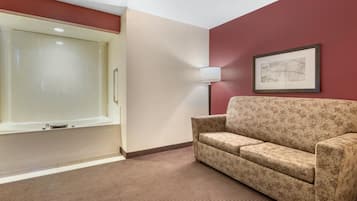 Suite, 1 Queen Bed, Non Smoking, Jetted Tub (with Sofabed)