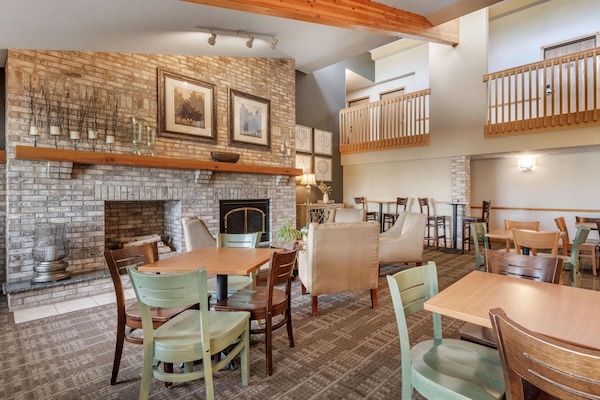 TĂ€gliches inbegriffenes kontinentales FrĂŒhstĂŒck