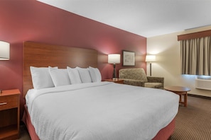 Standard Room, 1 King Bed, Non Smoking, Refrigerator & Microwave (with Sofabed) | Desk, laptop workspace, soundproofing, iron/ironing board