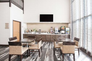 Free daily buffet breakfast