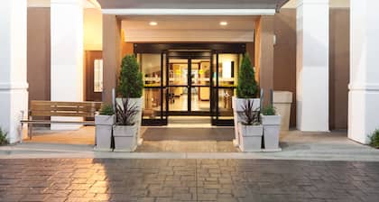 Holiday Inn Exp Winston Salem by IHG