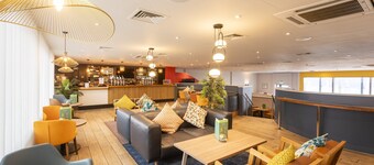 Holiday Inn Cardiff City Centre by IHG