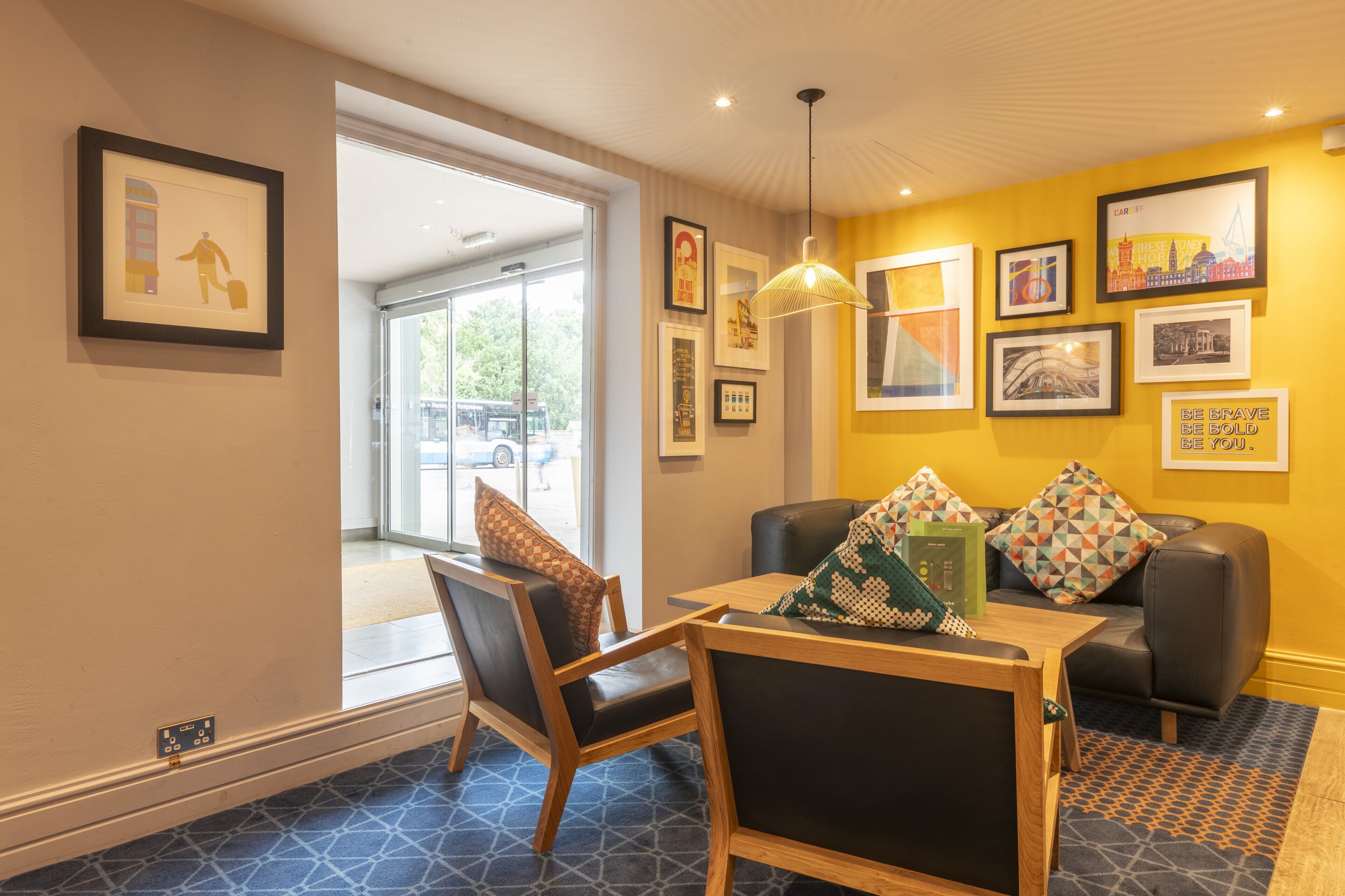 Foto - Holiday Inn Cardiff City Centre by IHG