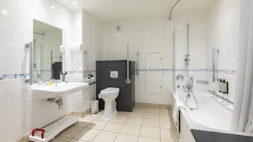 Standard Room, 1 Double Bed, Accessible | Bathroom | Combined shower/bathtub, hair dryer, towels