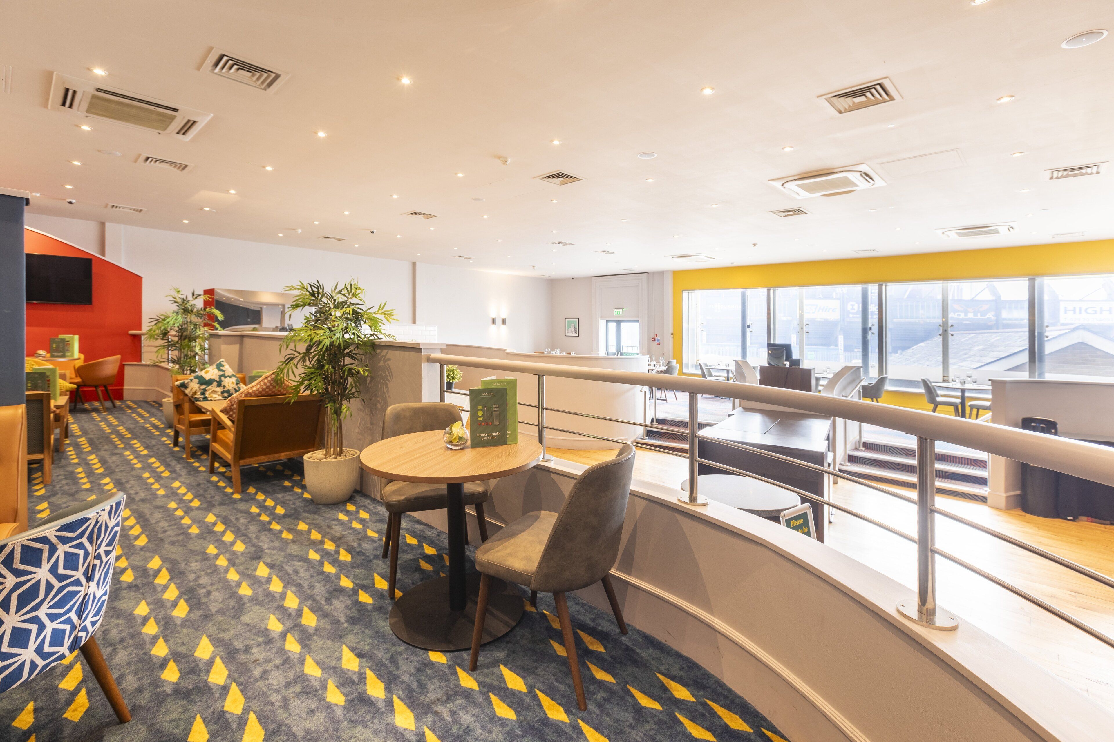 Foto - Holiday Inn Cardiff City Centre by IHG