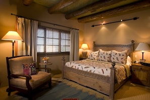 Standard Room, 1 King Bed, Fireplace (Hacienda) | Egyptian cotton sheets, premium bedding, pillowtop beds, minibar