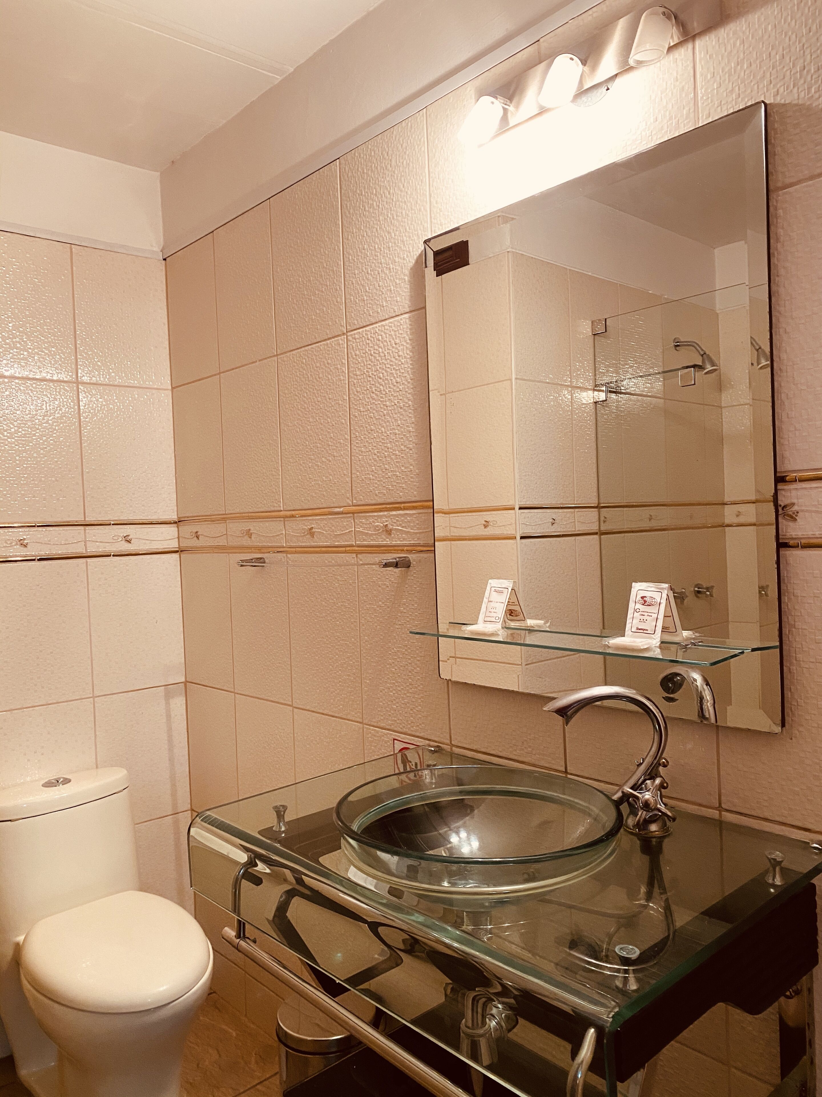 Foto - Hotel Continental Lima