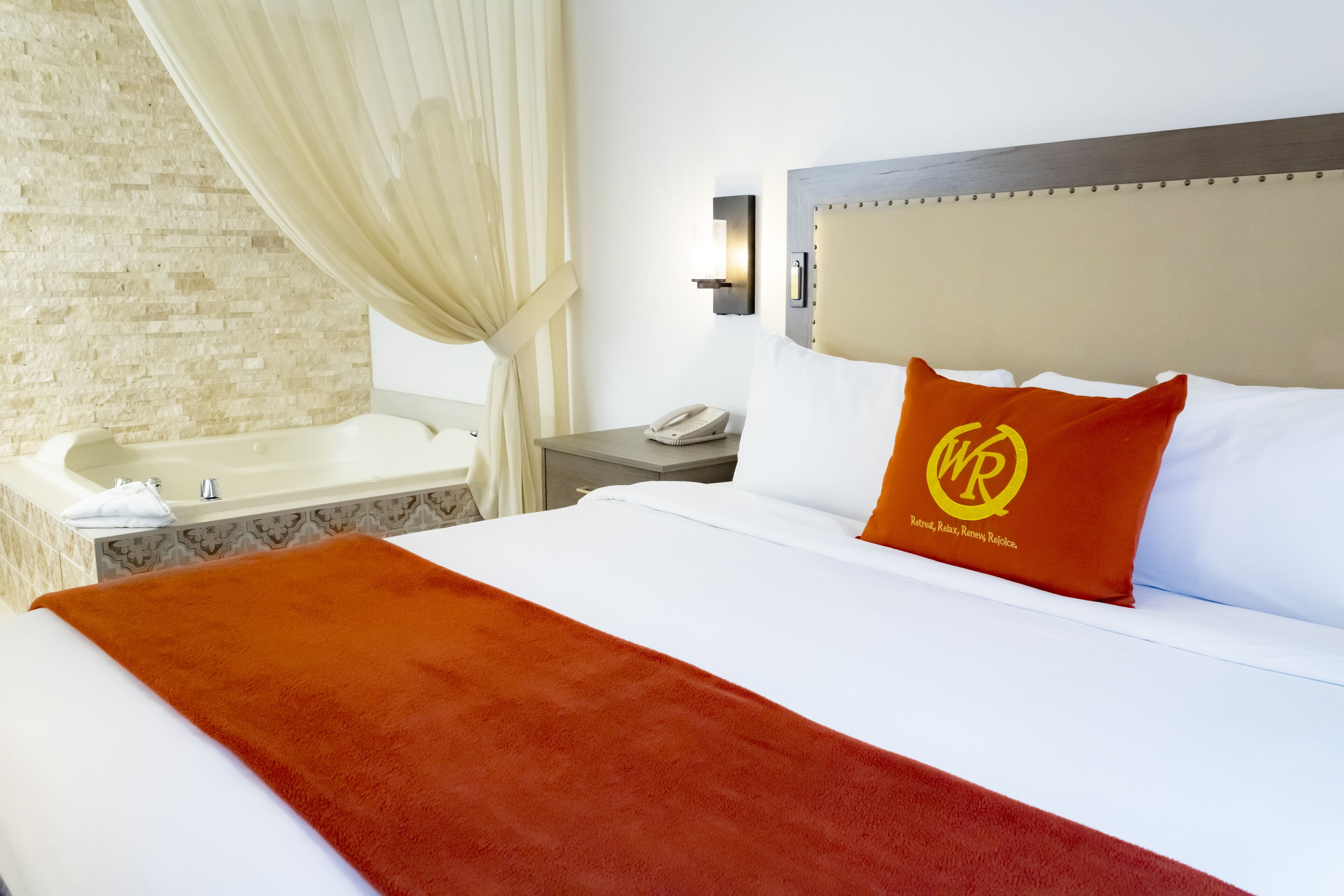 villa, 2 bedrooms | hypo-allergenic bedding, in-room safe, iron/ironing board