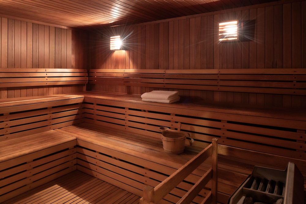 The Ritz-Carlton, Doha by null