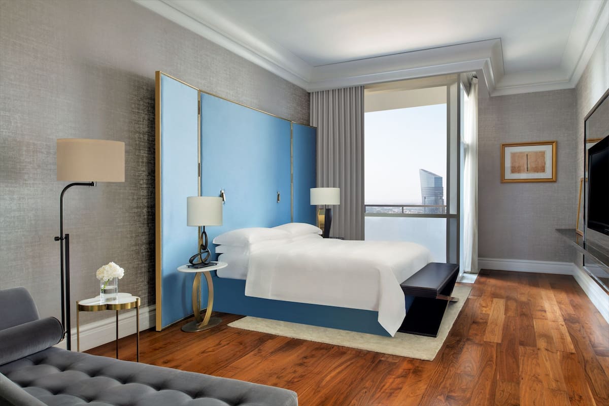 Executive Suite, 1 Bedroom, Non Smoking, Balcony