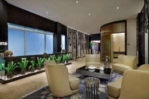 Couples treatment rooms, sauna, steam room, Turkish bath
