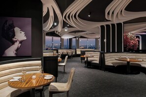 6 Restaurants, Frühstück, Mittagessen, Abendessen, amerikanische Küche