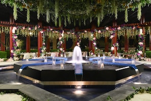 Banquet hall