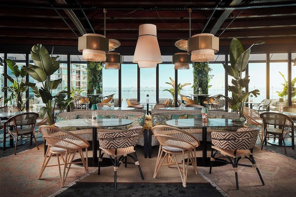 Lunch and dinner served, Mediterranean cuisine