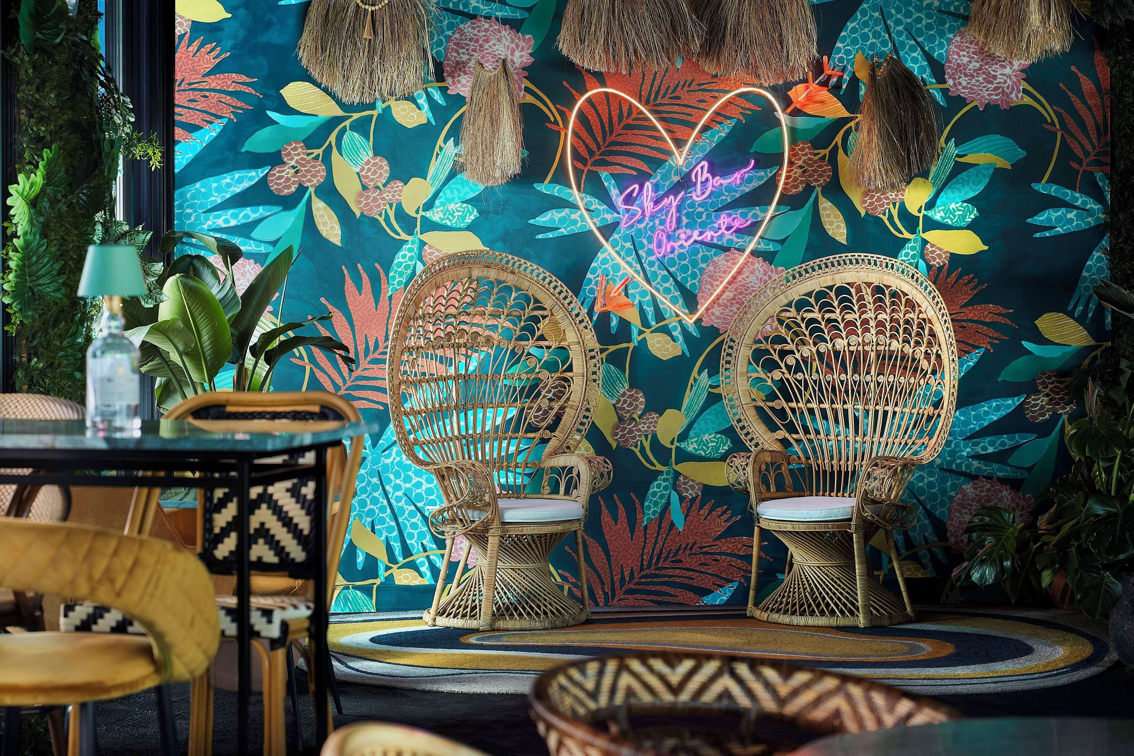 lunch and dinner served, mediterranean cuisine